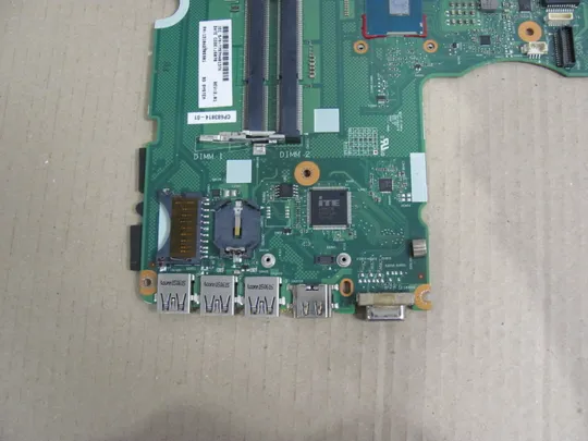 415-6 материнська плата i3-4005U SR1EK 6050A2705901  РОБОЧА для  FUJITSU A514 оригінал Продаж