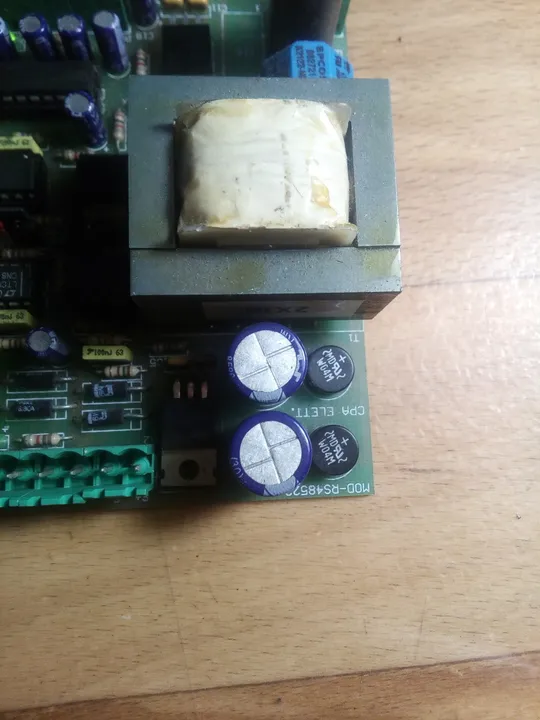 Блок живлення від промислового приладу Продаж