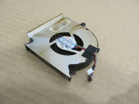 номер0284-29 Вентилятор (кулер, FAN) E330800711MC для MSI GL63 GE63 GE73 GL73 WE73 GP73 GP63 WE63 оригінал З аукціону