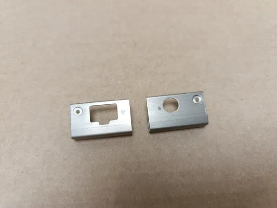 номер0151-41 заглушки петель для Dell Latitude E7270 Пробка Заглушка роз’єму Кришка порту оригінал Ціна