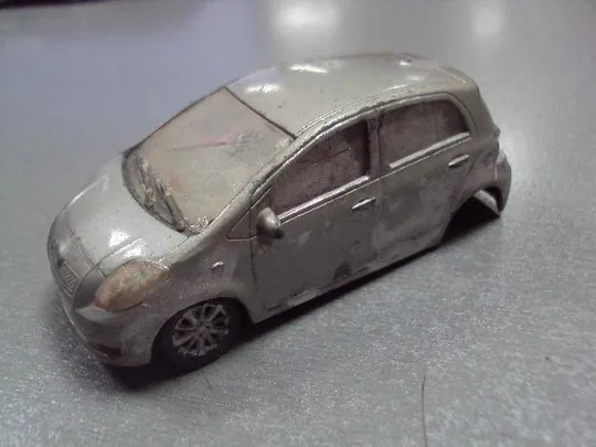 машинка welly Toyota Yaris №1130 Ціна