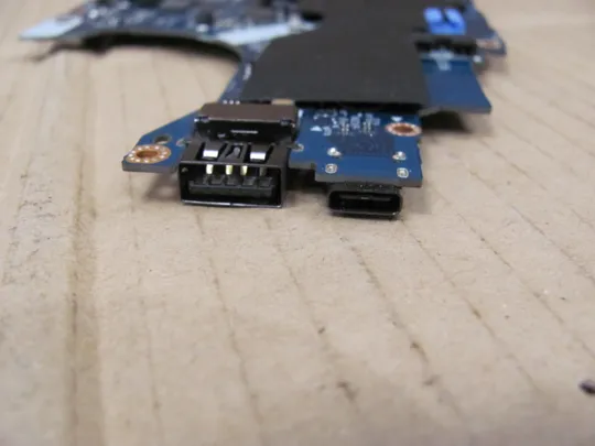 699-61 материська плата FDZ41 LA-J371P SRGKX  i5-10310U для Dell Latitude 5410 оригінал Характеристики