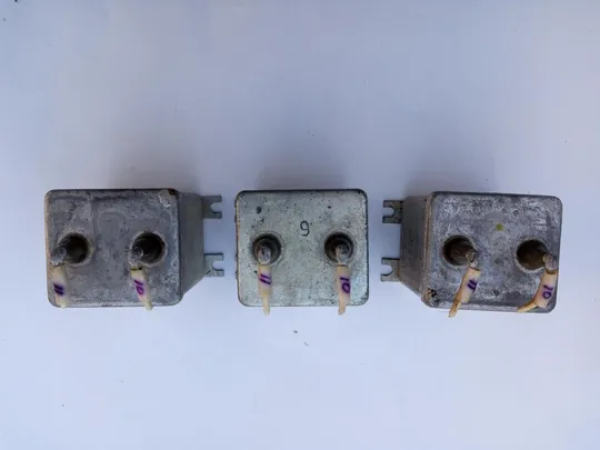 Конденсатор МБГЧ-1 0,5мкф + - 1000в Де купити