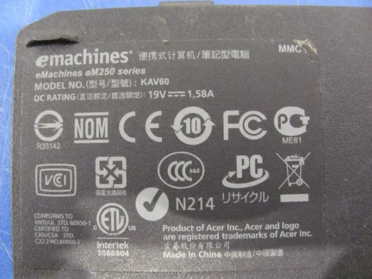 №153-8 сервісна кришка AP084000K000 для eMachines eM250 Aspire One D250 оригіна З аукціону