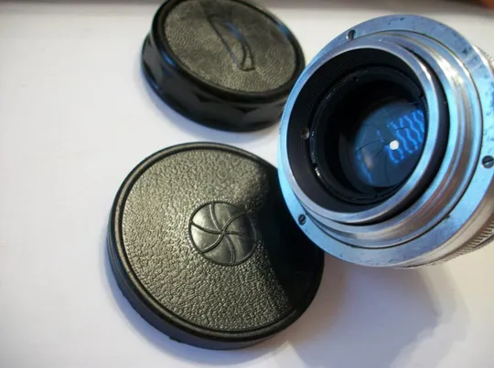 Объектив Юпитер-8, Jupiter-8, белый, М-39, Мade in USSR, No-6688659, обе крышки. Чистые линзы Недорого