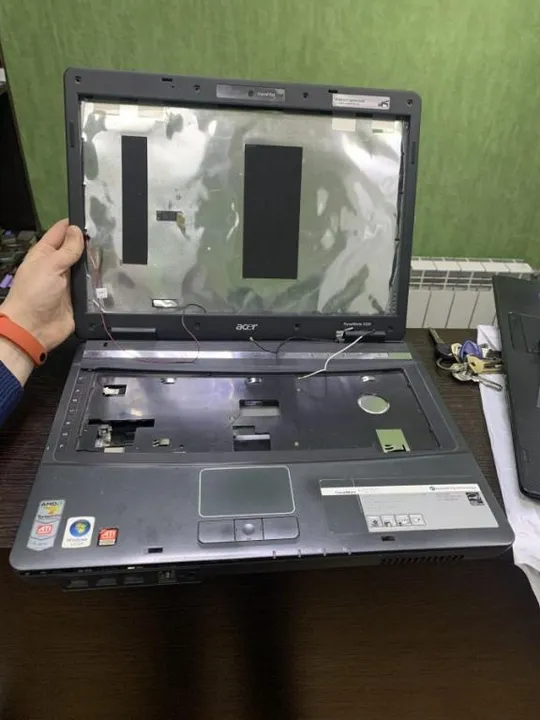 N0254 Acer travelmate 5520 Корпус в зборі Верх+петлі+низ Ціна
