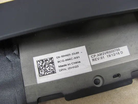 382-14 панель корпуса 05HN23  AM2VR000700 зі шлейфом DC02003NA00 для Dell Alienware M15 R3 R4  оригінал Інтернет-аукціон