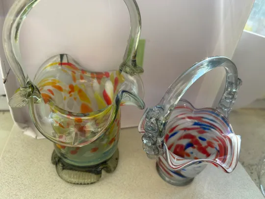 Вінтажні вази, з кольорового скла СССР 70-ті роки, 2 штуки, більша та менша Характеристики