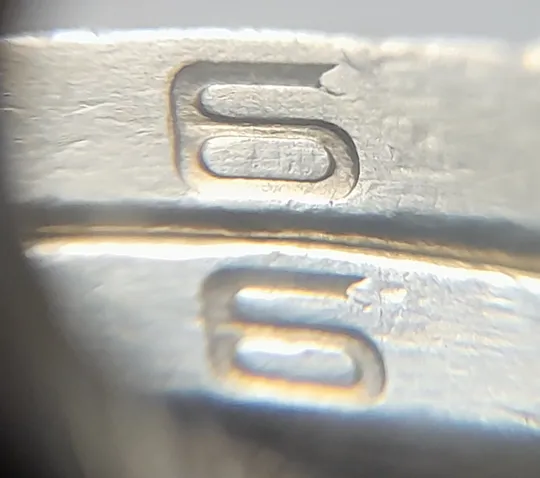 (5357) 1 гривня 2006 викрошка у "6" слова "2006" гурта + зминання на реверсі (1 гривна 2006 брак) Ціна