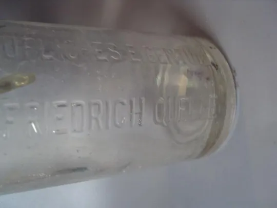 бутылка unverkaufliches eigentum kaiser friedrich quelle высота 26,5 см (№ 766) Де купити