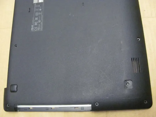 557-5 Кришка дно піддон корпуса 13N0-PLA0521 13NB04X1AP0321 для Asus R515 R515M R515S X553 оригінал Інтернет-аукціон