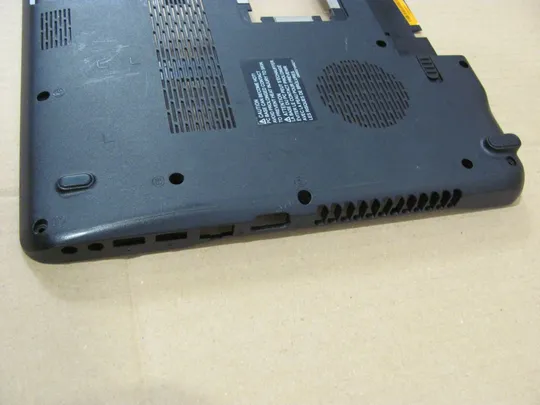 507-1 Кришка дно піддон корпуса AP0IK000100 для Toshiba Satellite C660 C660D оригінал З аукціону