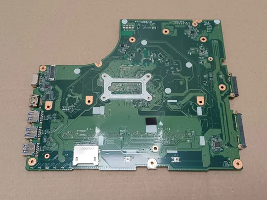 Купити номер1078-7 материнська плата  DAFH9RMB6B0 SR3W0 i3-8130U  для  Fujitsu Lifebook A659  Mainboard Материнка Основна плата Системна плата Плата системи Laptop motherboard мамка ноутбучна плата оригінал