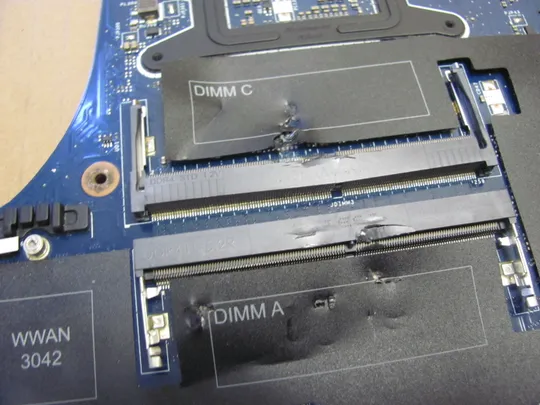 номер0990-7 материнська плата Mainboard Материнка Основна плата Системна плата Плата системи Laptop motherboard мамка ноутбучна плата  i5-8400H SR3Z1 DAP10 LA-F591P для Dell Precision 7530 M7530 оригінал З аукціону