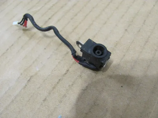 номер0326-36 роз&#039;єм живлення Роз&#039;єм зарядки Гніздо живлення Штекера живлення Зарядний порт Роз&#039;єм адаптера живлення power connector  для SAMSUNG NP600 NP600B5B4 NP400B оригінал Інтернет-аукціон