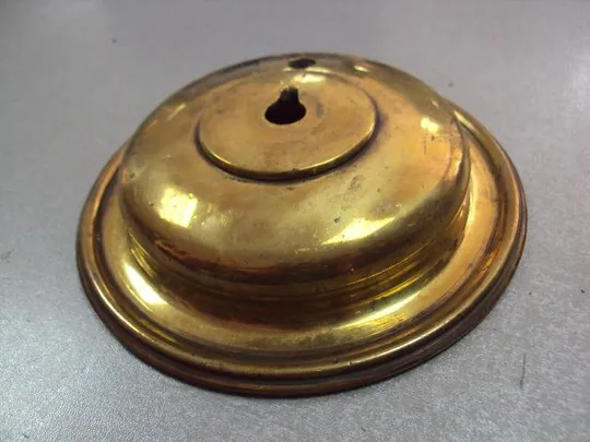 Деталь фрагмент запчасть бронза от люстры лампы высота 3,3 см, диаметр 14,5 см №11596 З аукціону