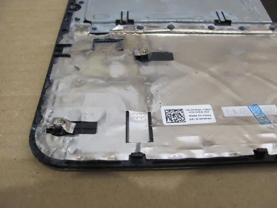 9-16 Кришка панель палмрест тачпад 0P4P4H для DELL Inspiron 17 5737, 3737 оригінал Характеристики