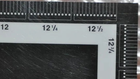 Нидерланды 1924 перф.12 1/2 Продаж