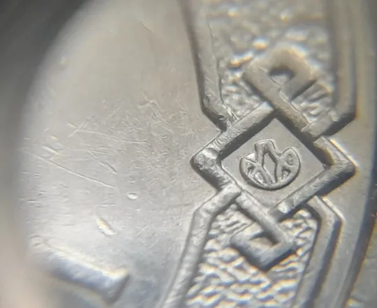 (7951) 2 гривні 2021 викрошки та напливи металу на аверсі (2 гривны 2021 брак) З аукціону