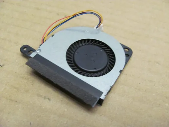 Купити 6-51 Вентилятор (кулер, FAN) G61C0001P210 для Toshiba Portege Z30 Z30-A Z30T Z30T-A оригінал