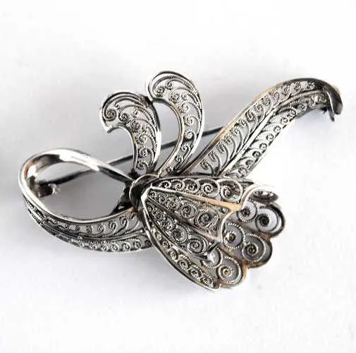 Брошка Лілія філігрань срібло 800 проба Germany Де купити
