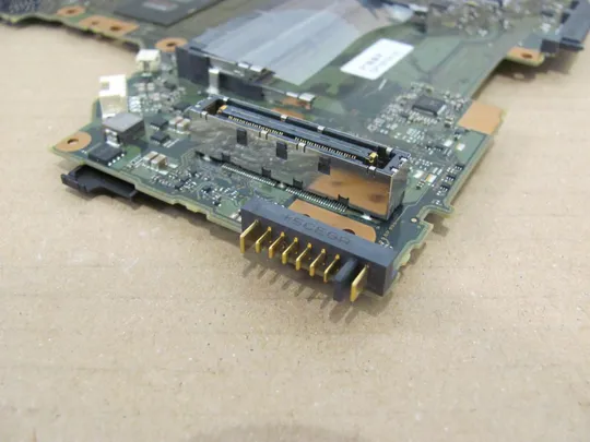 524-17 материнська плата i5-6200U SR2EY CP706794-01 CP693675-Z3 для FUJITSU LIFEBOOK E554 E556 оригінал Недорого