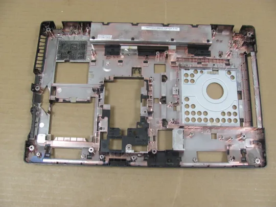 Купити номер0010-36   Кришка дно піддон корпуса AP0N2000100 для Lenovo G580 G585 оригінал