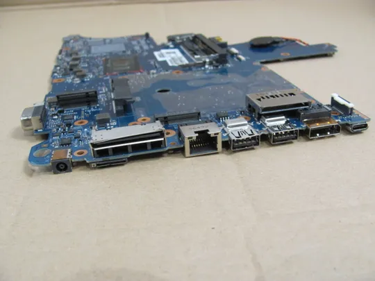 544-16 материнська плата 840716-001  6050A2723701  i5-6200U для HP ProBook  640 G2 640 G3 645 G2 645 G3    оригінал Характеристики