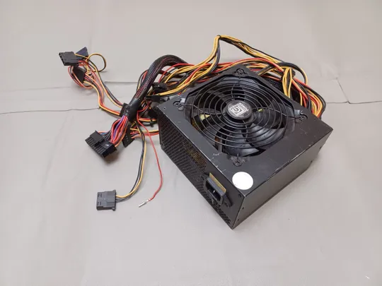 Купити 0732 блок живлення для ПК LC POWER LC6550