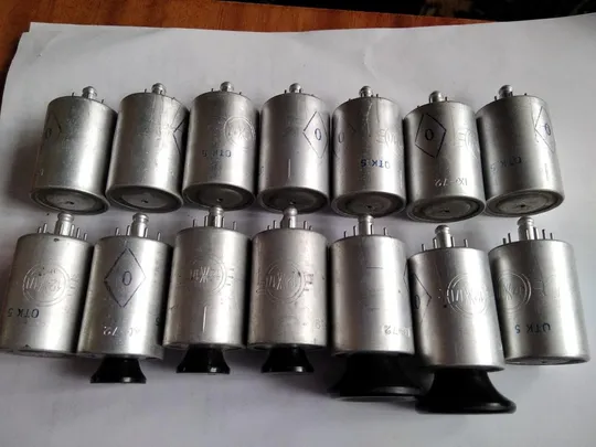 Купити Радиолампа 12Ж1Л