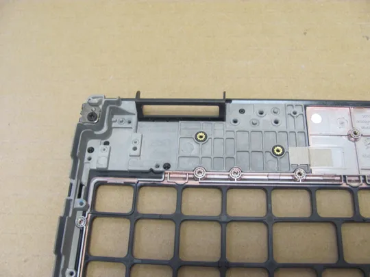 номер0978-2 корпус кришка палмрест корпус топкейс cover-C 02GKJD AP3MM000902 AP3MM000901 для Dell Precision 7670 7680  оригінал Недорого