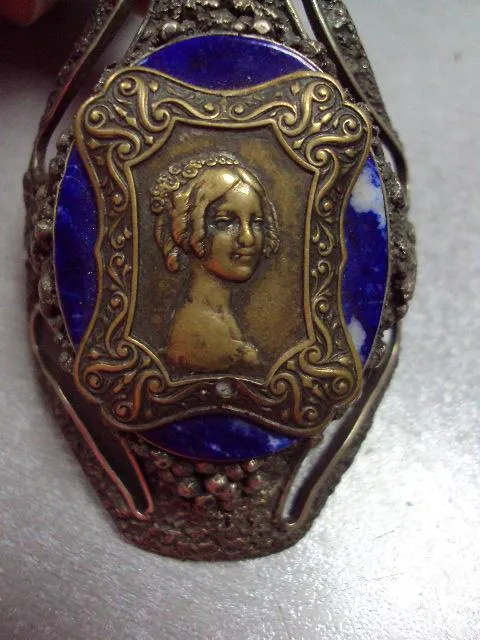 Бижутерия брошка брошь мельхиор камень лазурит портрет девушки размер 7,4 х 4,5 см №11831 Де купити
