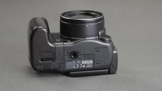 цифровой фотоаппарат Canon Power Shot S3 IS 6.0Mpix Canon 12x USM Zoom lens 5,0-72,0mm Інтернет-аукціон