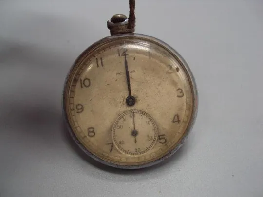 Карманные часы Молния 15 камней ссср ччз не на ходу диаметр 4,3 см №14611 Ціна