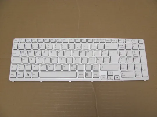 номер0952-14 клавіатура робоча 90.4MR07.I0G 149028921DE  для  SONY VAIO  SVE17 SVE171   оригінал Ціна