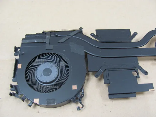 номер1020-4 система охолодження M82623-001 AT2YG00BDA0  для HP ZBOOK FURY 15 G7  G8 Охолоджувальна система Кулери та системи охолодження Охолодження материнської плати cooling system Кулер Охолоджувальний блок оригінал З аукціону