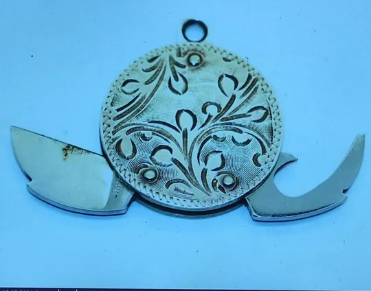 Купити Старинная подвеска-мультитул, серебряный sterling корпус, нож и открывалка kt326