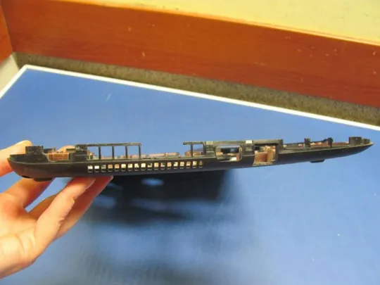 номер0096-3 Кришка дно, корито, піддон корпуса Нижня кришка Bottom 721933-001 для HP PROBOOK 450 G0 нижня частина корпусу оригінал З аукціону