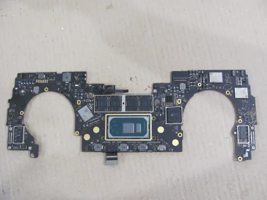 65-21 материнська плата SRG0V   I5-1038NG7 для  APPLE MACBOOK PRO 13 оригінал Ціна