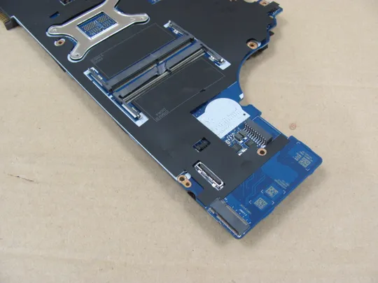 634-2 материнська плата SR2FU i7-6820HQ AAPA0 LA-C541P для Dell Precision 7510 P53F  оригінал Характеристики