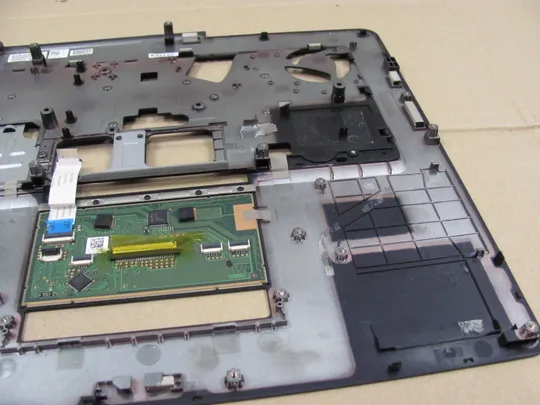 644-32 Кришка панель палмрест  тачпад AM1DJ000300 A15174  для DELL Precision 17 7710 M7710  оригінал Інтернет-аукціон