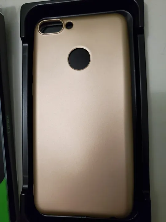 Чехол чохол бампер Huawei P Smart Gold З аукціону