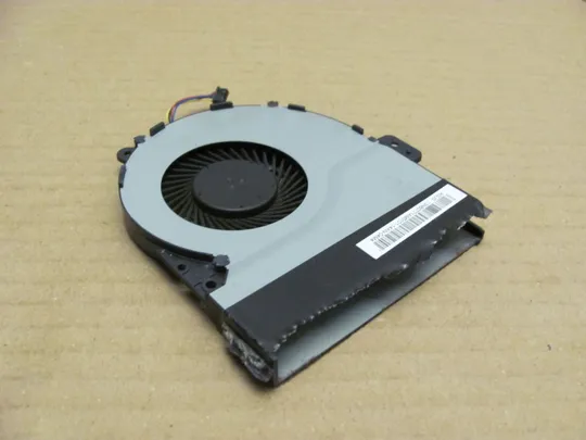 46-15 Вентилятор (кулер, FAN) 13NB0771AM0101 для ASUS F751L X751 K751 оригінал З аукціону