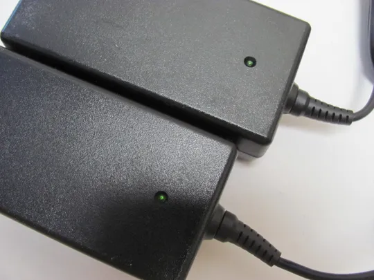 3658 адаптер живлення LITEON PA-1061-0 12V 5.0A  2 шт НІМЕЧЧИНА Інтернет-аукціон