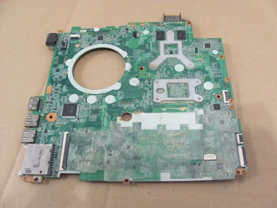 Купити 409-13 материнська плата DAY22AMB6E0 762531-501 для  HP Pavilion 15-P    оригінал