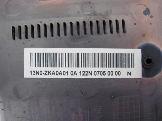 №43-31 сервісна кришка 13N0-ZKA0A01 13N0-ZKA0A21 для Medion Akoya E6228 оригінал Продаж