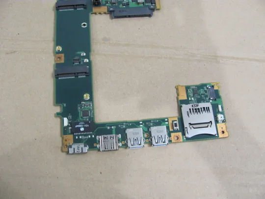 661-33 материнська плата РОБОЧА  CP567110-Z4 SR0XL I5-3337U  для FUJITSU LIFEBOOK U772 оригінал З аукціону