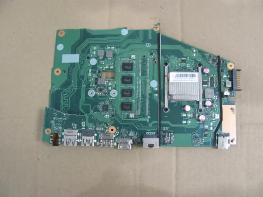 586-9 материнська плата 60NB0340-MB2040-220 SR0VQ Pentium 2117U для ASUS F551 F551C X551 D500 оригінал Ціна