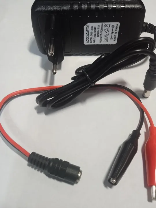 Зарядний пристрій для Li-Ion акумуляторів 8,4 V 2 A штекер 5,5х2,5mm Продаж