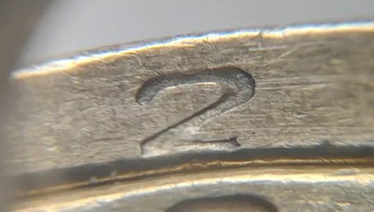 (1894да) 1 гривня 2006 різновиди викрошок у цифрі '2' слова "2006" на гурті (гурти різні) - 2 монети одним лотом (1 гривна 2006 брак) З аукціону